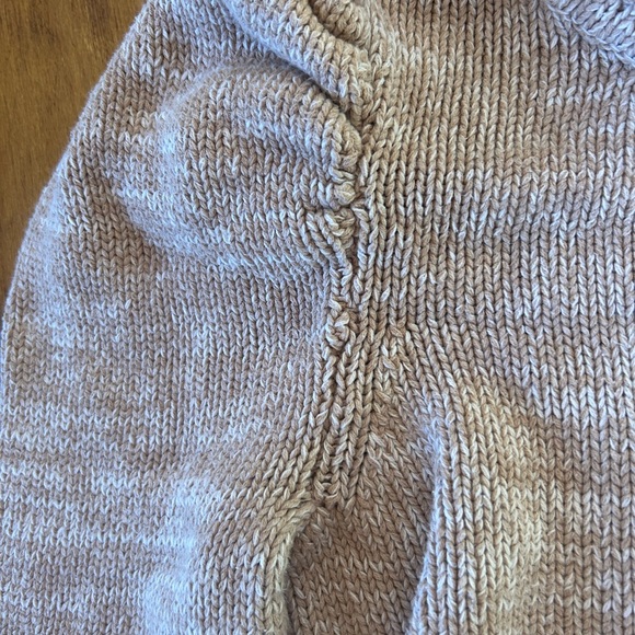 Francesca’s puff sleeve sweater, like new condition - Picture 2 of 3